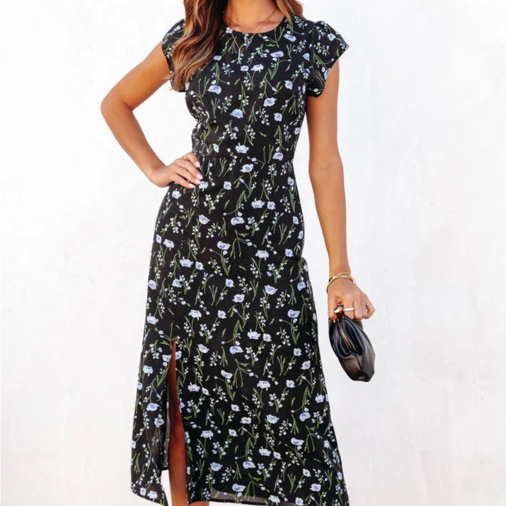 Floral Open Back  Dress by Vici size Medium Side split, long length